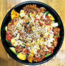 【オリジナルレシピ】柳川産のアスパラをふんだんに使用た濃厚な一品。